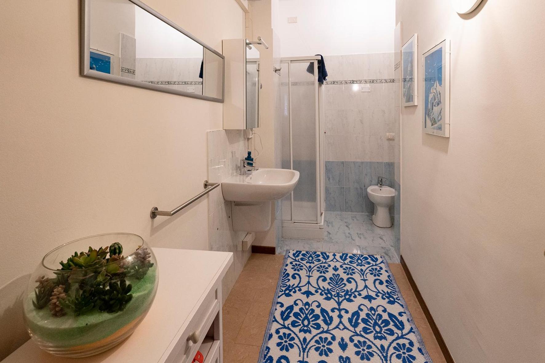 Pied A Terre - Atelier Apartment Верона Екстериор снимка