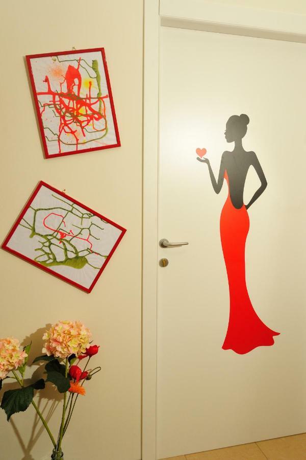 Pied A Terre - Atelier Apartment Верона Екстериор снимка
