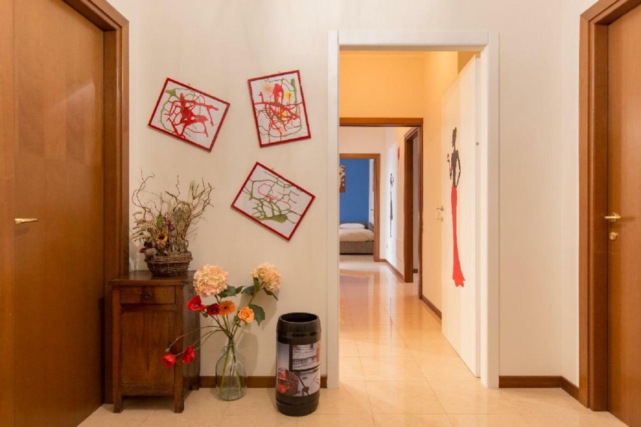 Pied A Terre - Atelier Apartment Верона Екстериор снимка