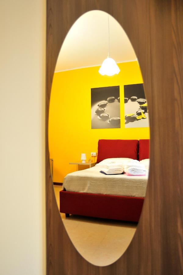 Pied A Terre - Atelier Apartment Верона Екстериор снимка